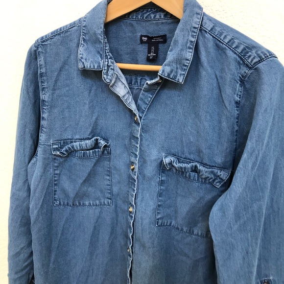 Women's GAP Button Down Chambray Shirt Sz Large L - Picture 2 of 12